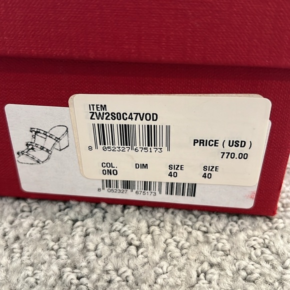 Authentic Valentino block heel sandal - Picture 4 of 4